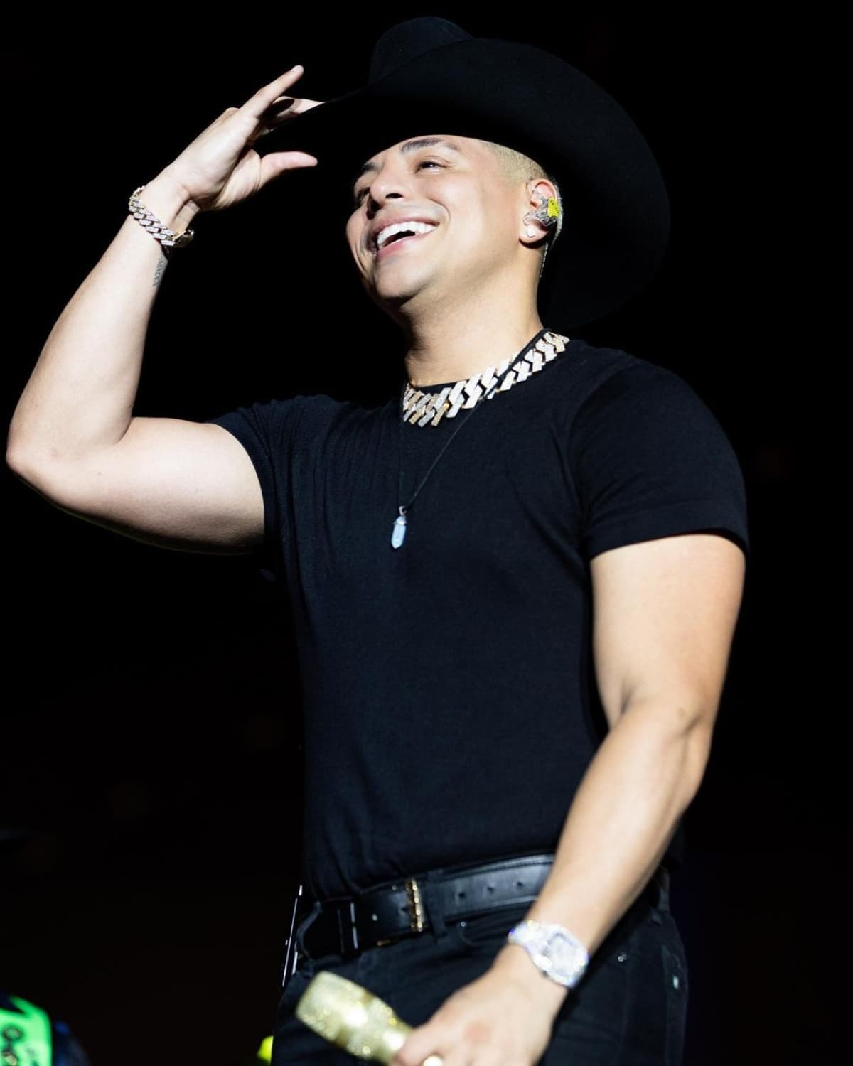 El cantante compartió el gesto a través de sus redes sociales