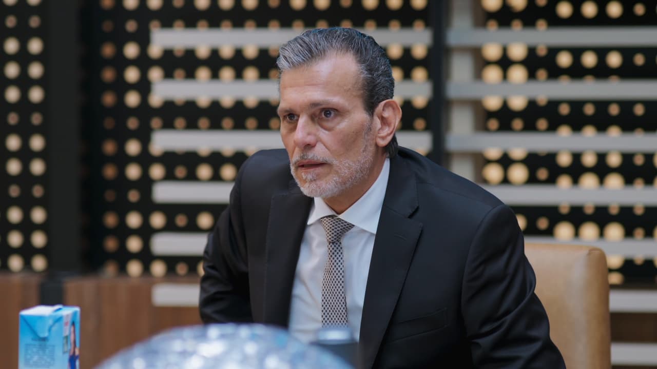 Pero 'Don Alberto', su padre, se niega y rechaza categóricamente la idea.