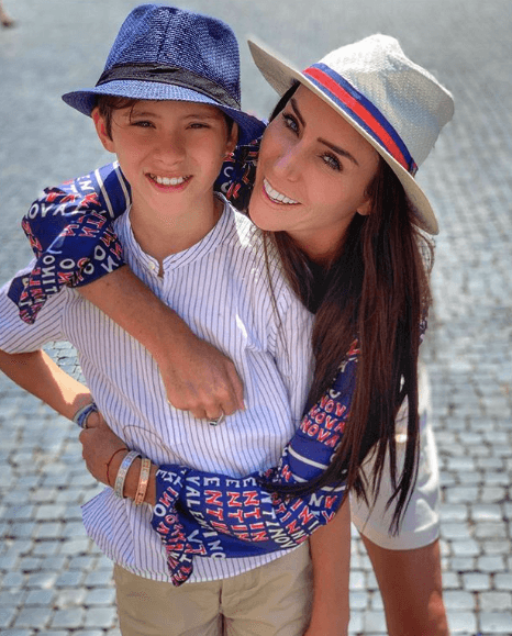 Como es costumbre en los cumpleaños de sus hijos, Inés Gómez Mont utiliza sus redes sociales para compartir las celebraciones que prepara para cada uno de ellos, incluyendo a Mayito, quien es fruto del primer matrimonio de su esposo, el abogado Víctor Manuel Álvarez Puga.