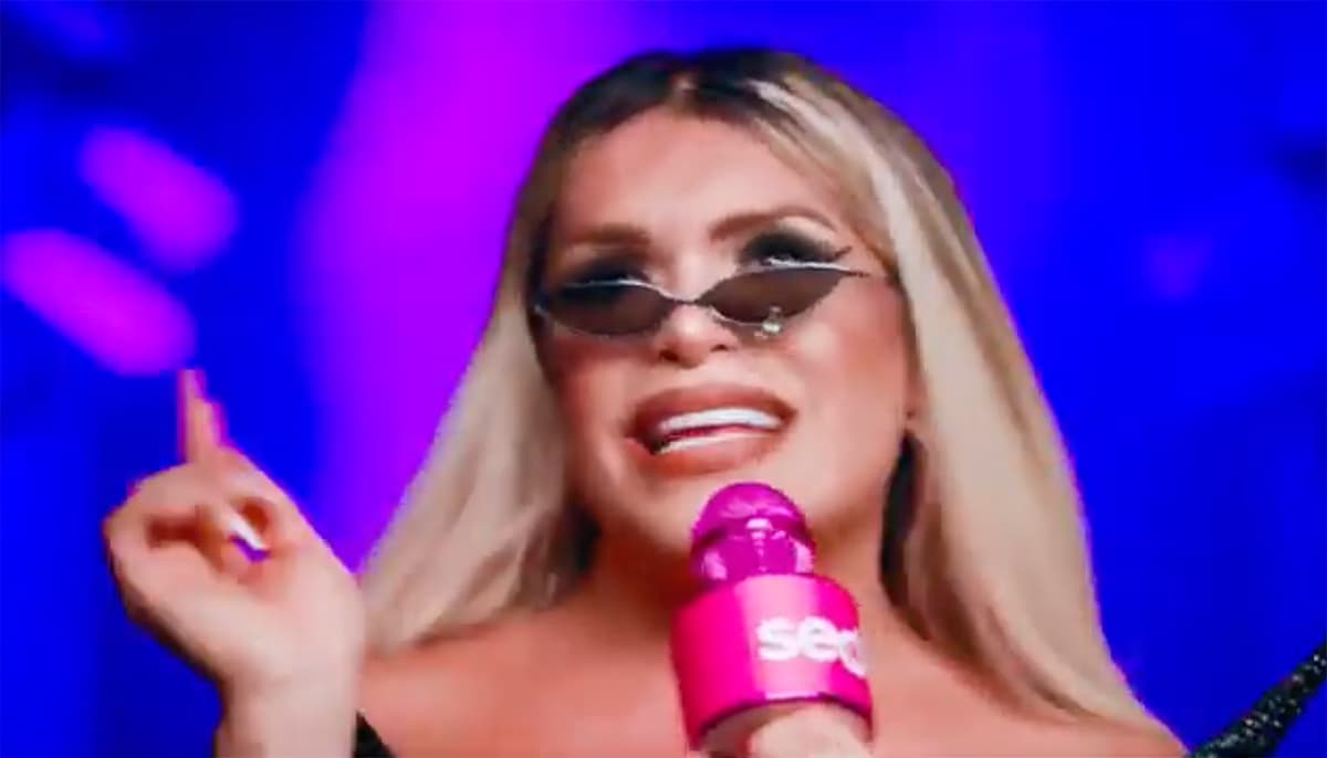Wendy Guevara estrena su canción 'Resulta y Resalta' con todos los trucos