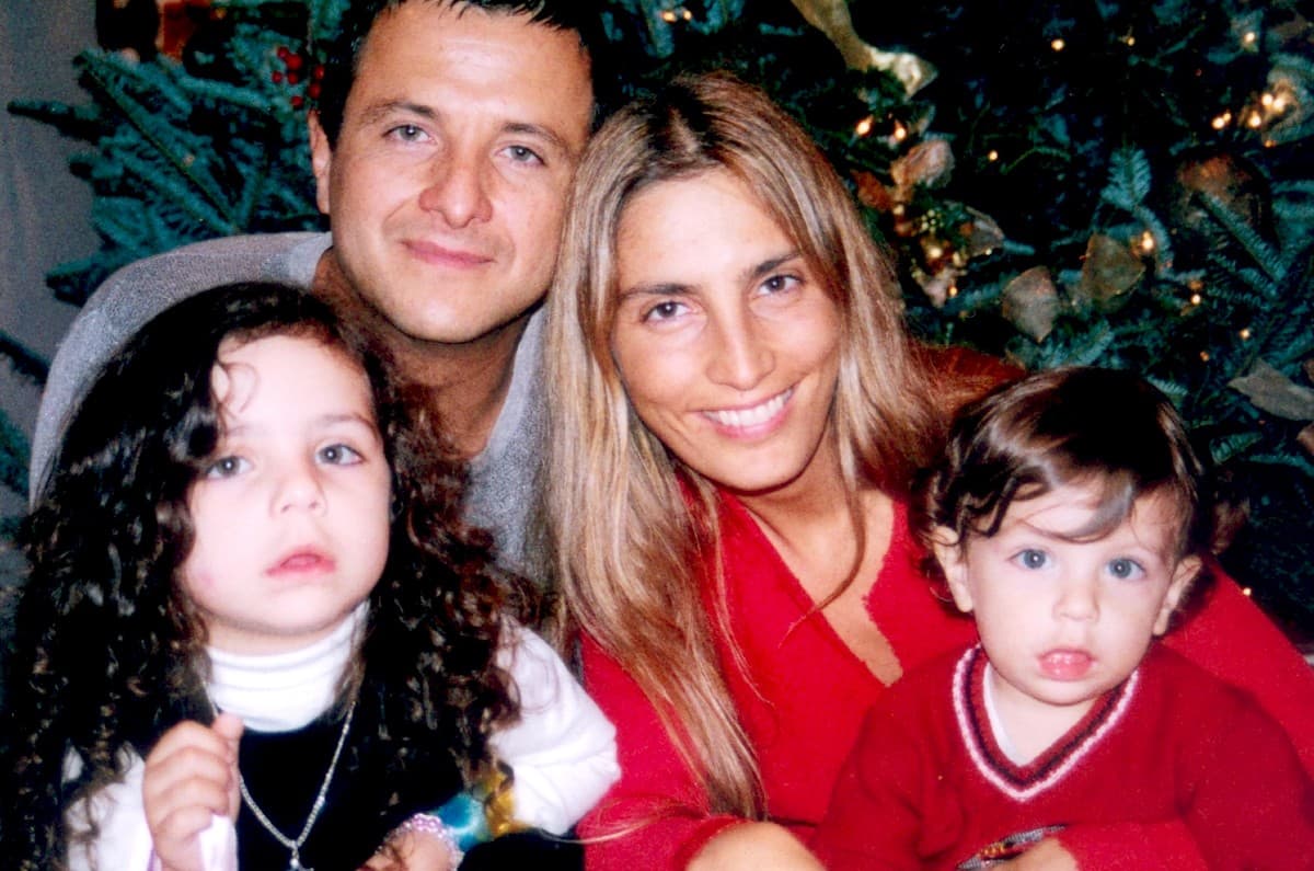 Fiona, hija de Eduardo Palomo ya creció y luce idéntica al actor