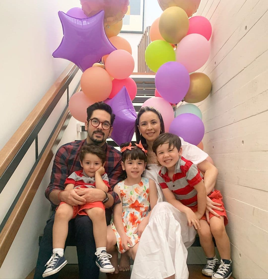Andrea Torre está feliz por el éxito de la nueva temporada de ‘Una familia de Diez’, donde da vida a ‘La Nena’; además porque en días reciente celebró el cumpleaños número tres de su hijo Diego, a quien le organizó tremenda fiesta temática.