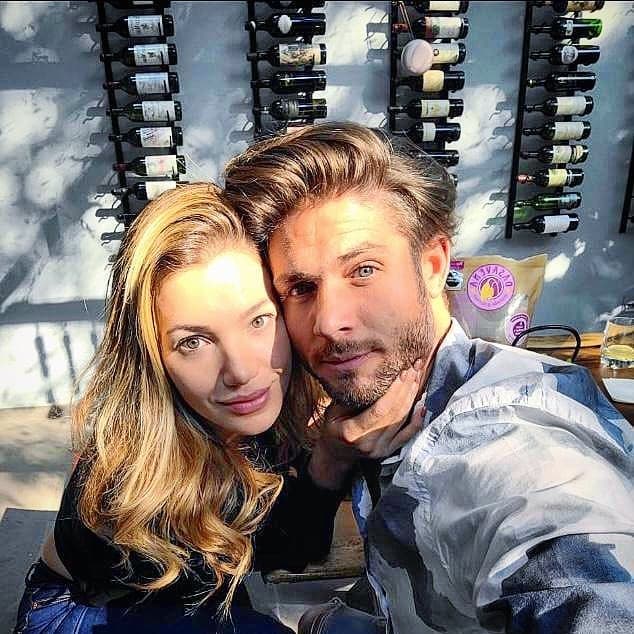 Captan a Horacio Pancheri besando a Isa Valero a días de terminar su relación con Marimar Vega