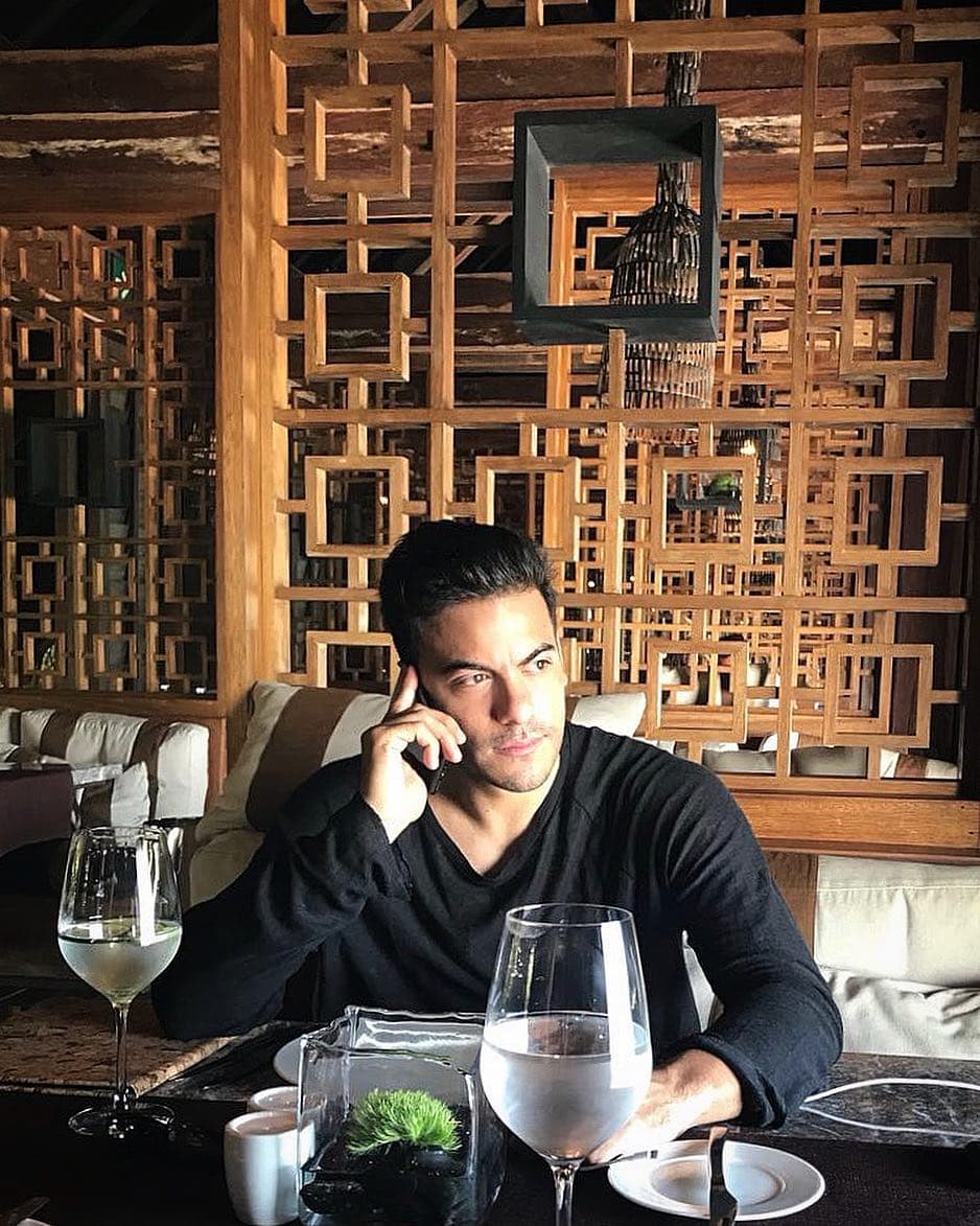 Nació el 15 de marzo de 1986. Tiene 32 años.