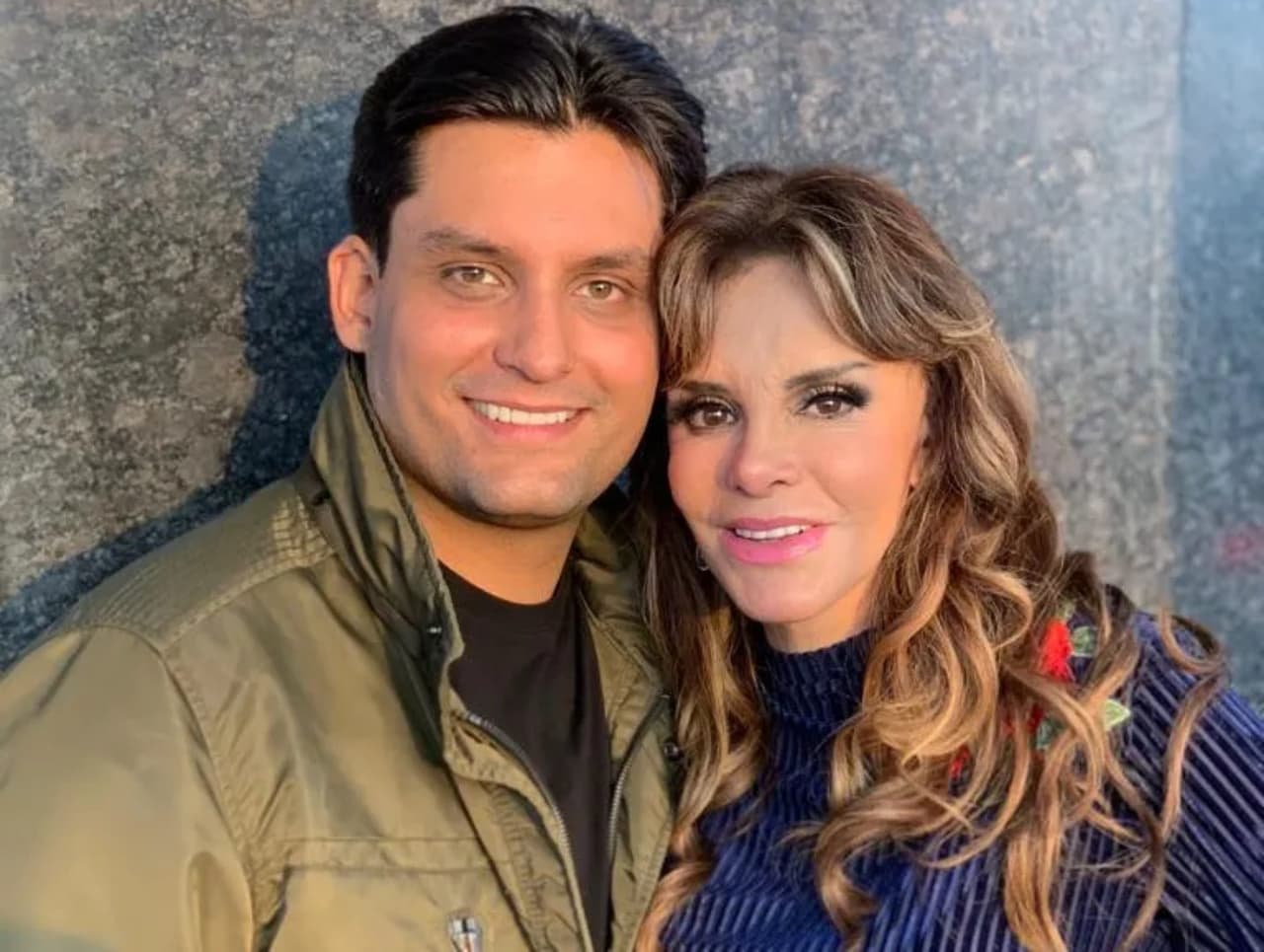 Lucía Méndez y su hijo reaccionan a la crisis de salud de Pedro Torres: “Estamos unidos”