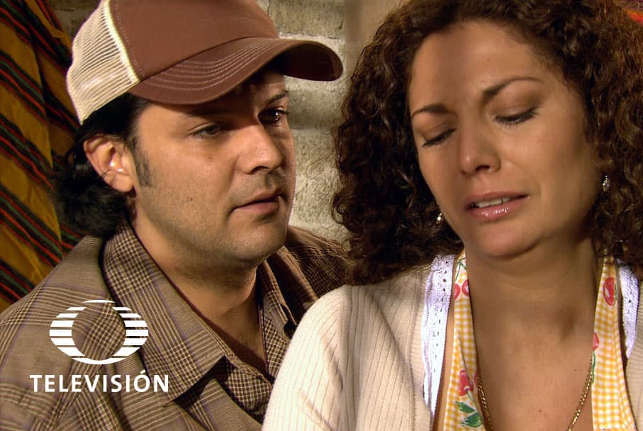 Fabián Robles es conocido por encarnar varios villanos en las telenovelas, como en 'La que no podía amar'. En 'La Rosa de Guadalupe' también hizo de las suyas en 'Mi hija vive', primer capítulo del programa, y 'La hija del sicario'.