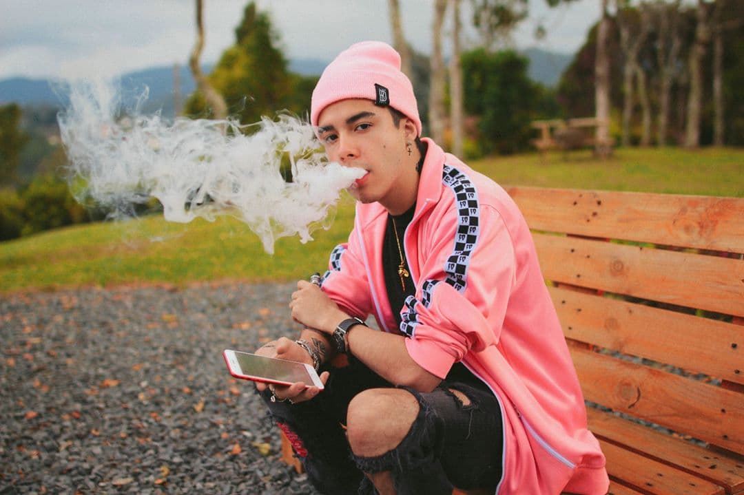 Le gusta mucho el baile y su género favorito es el hip hop.