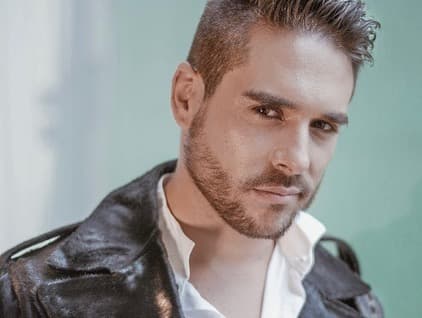 Sebastián Caicedo hace oficial su relación con Juliana Diez en Instagram