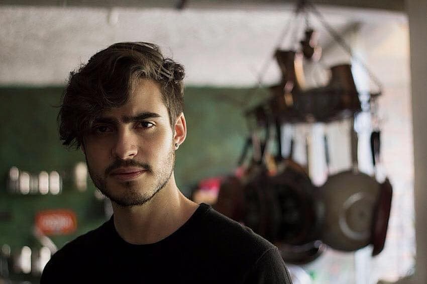 Es integrante de la banda de rock Autocinema, donde es la voz principal y funge como guitarrista.