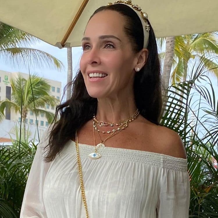 Sharis Cid presume a su nuevo novio a tres años de la trágica muerte de su pareja