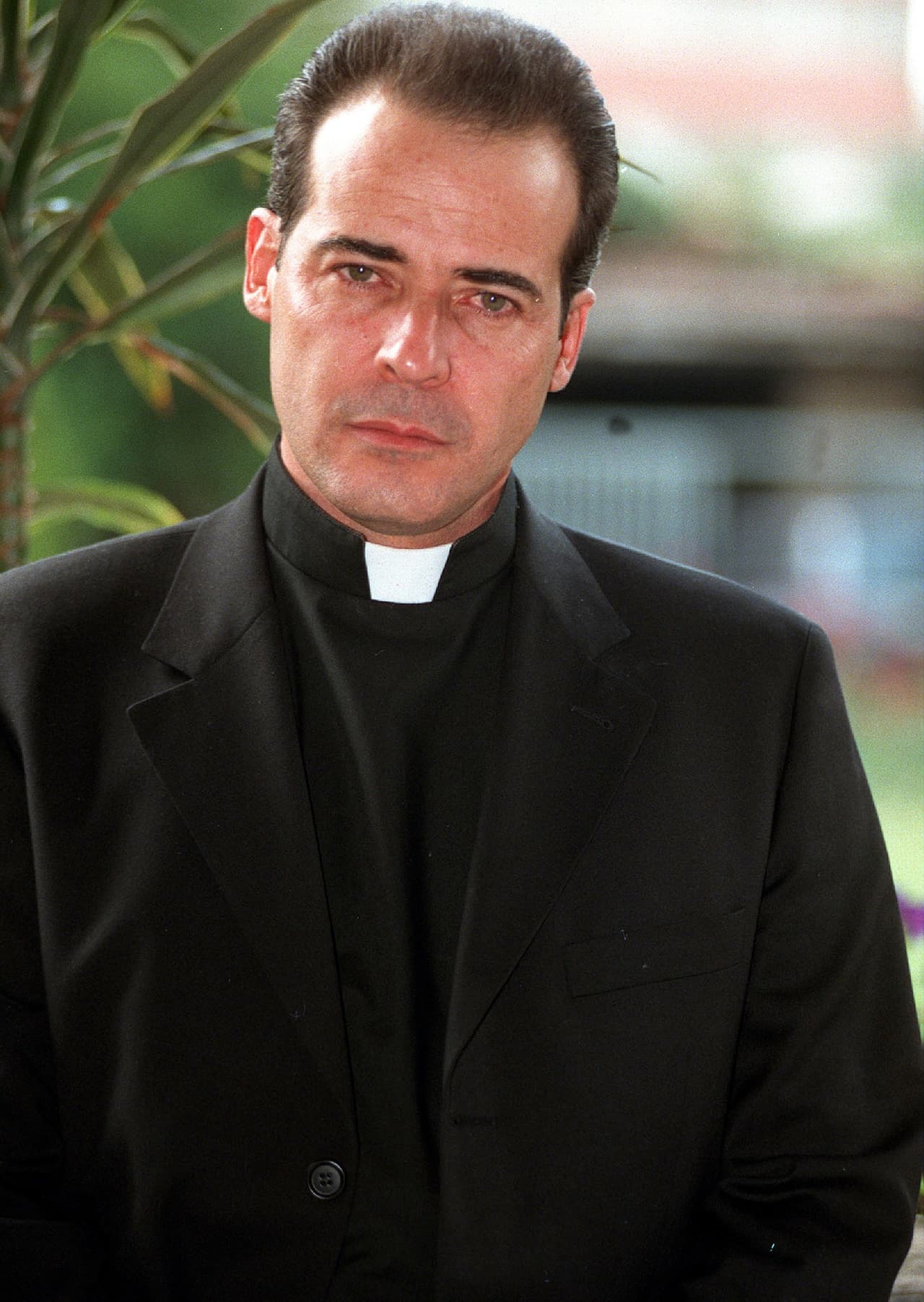 ‘La gente iba a la iglesia a buscar a Juan de la Cruz’: César Évora sobre El privilegio de Amar