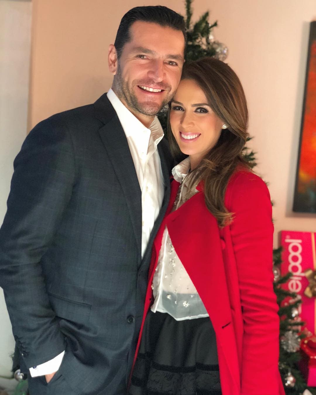 Jacqueline Bracamontes y su esposo quieren tener un hijo varón