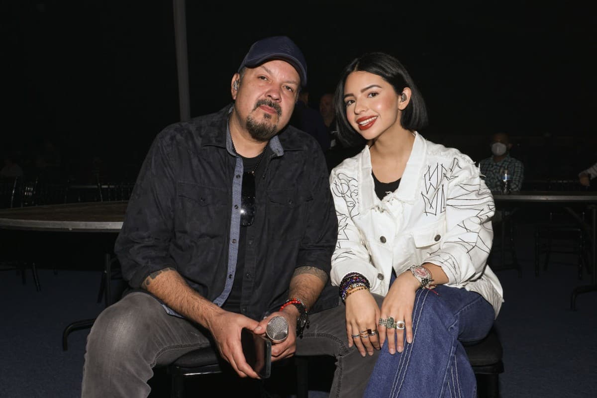 Ángela Aguilar revela regaños de Pepe Aguilar, ¿por coqueta?