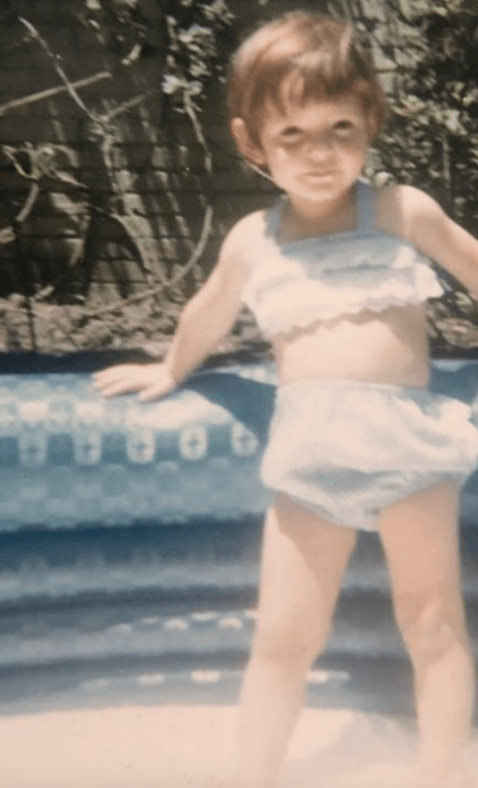 La intérprete de la 'Tía Licha' también compartió esta inédita imagen donde se le ve en sus primeros años de vida.