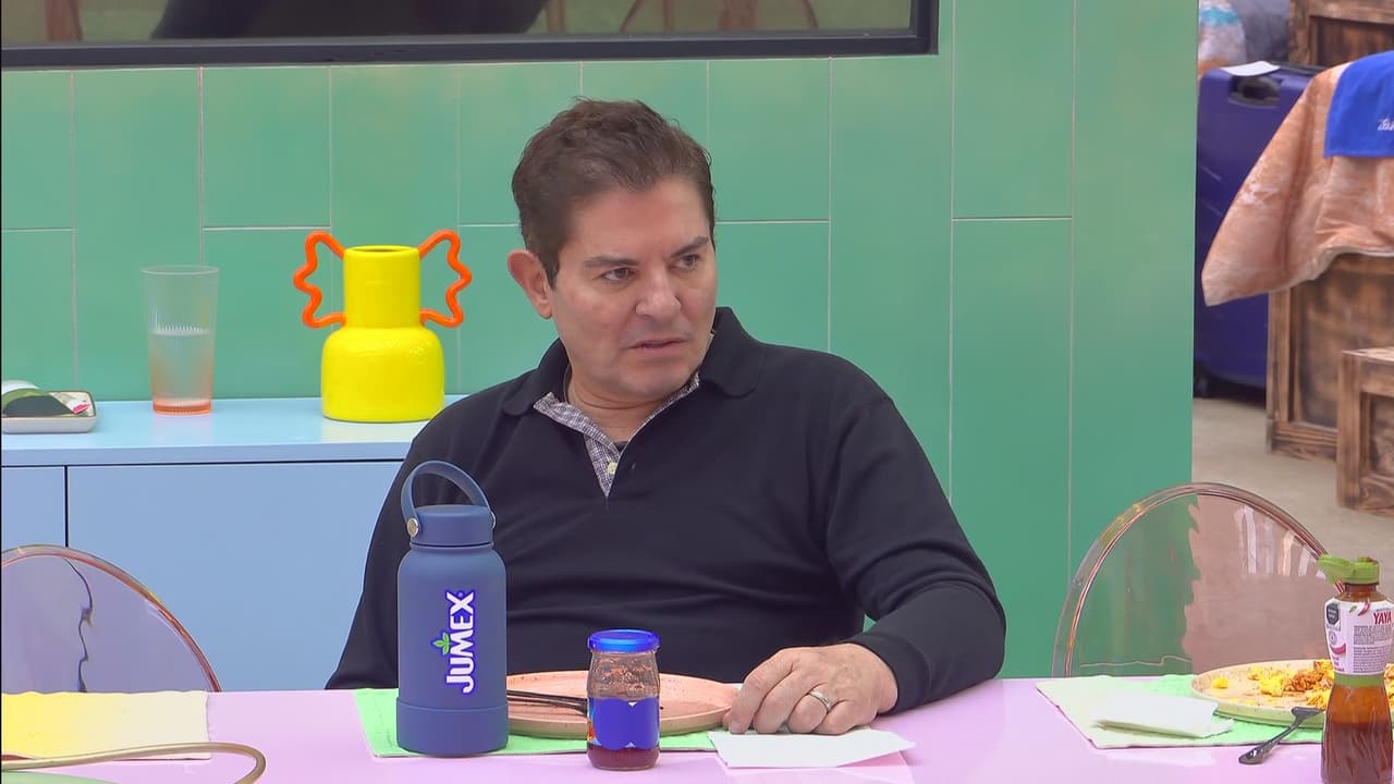 Ernesto Laguardia sufre accidente; habitantes le piden ayuda a La Jefa: “Se lastimó”