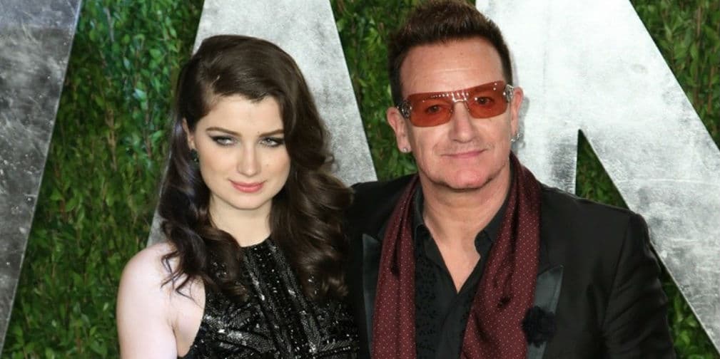 7. Bono: El nombre de su hija es Memphis Eve (víspera de Memphis), lo cual ni siquiera tiene sentido alguno.