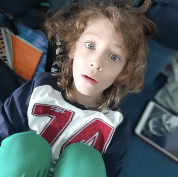 Así es como luce Bonilla actualmente, manteniendo las facciones con las que enamoró en 'El Señor de los Cielos', pero convirtiéndose cada día más en un futuro adolescente.