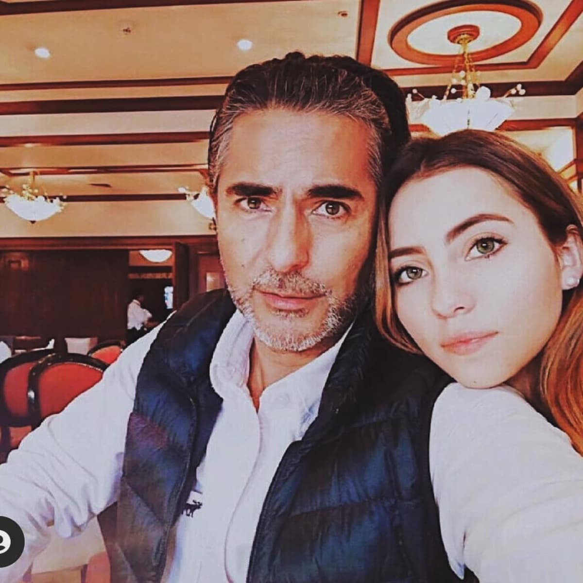 La joven compartió nuevas fotografías al lado de su pareja Camila