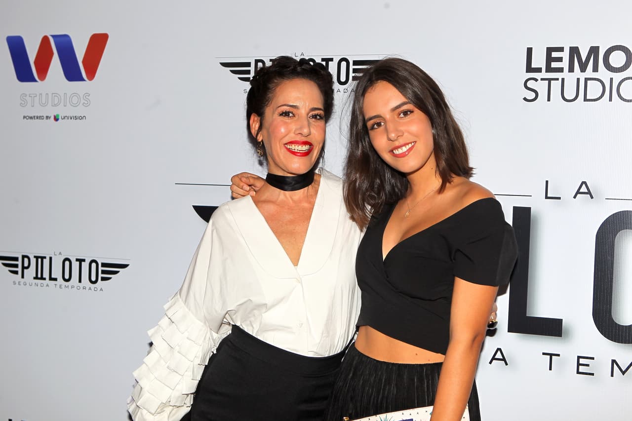 Stehanie Salas y Camila Valero