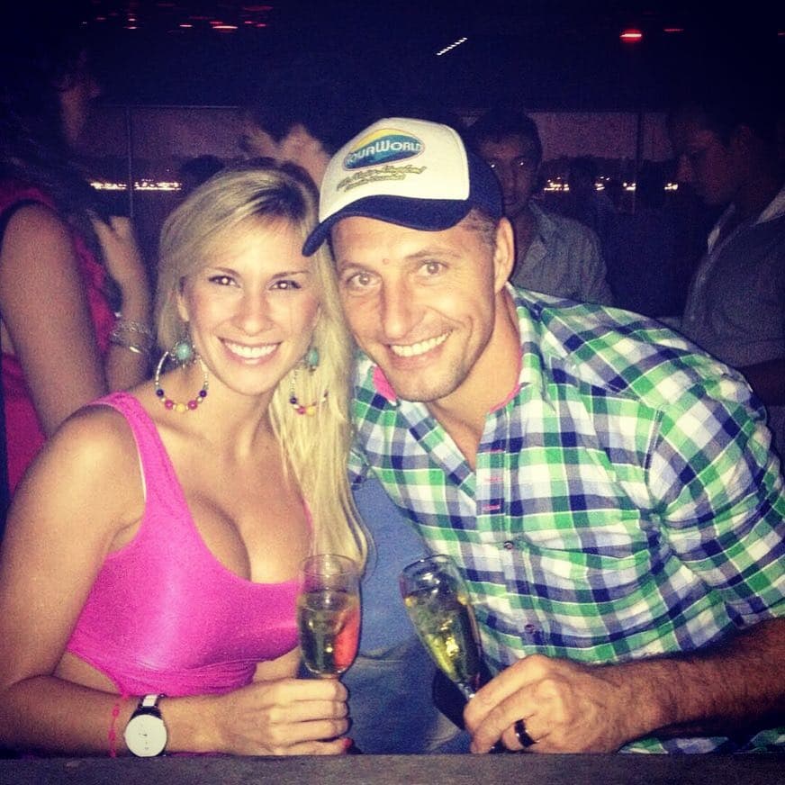 Mira a la sexy esposa del árbitro que pitará la final del Mundial