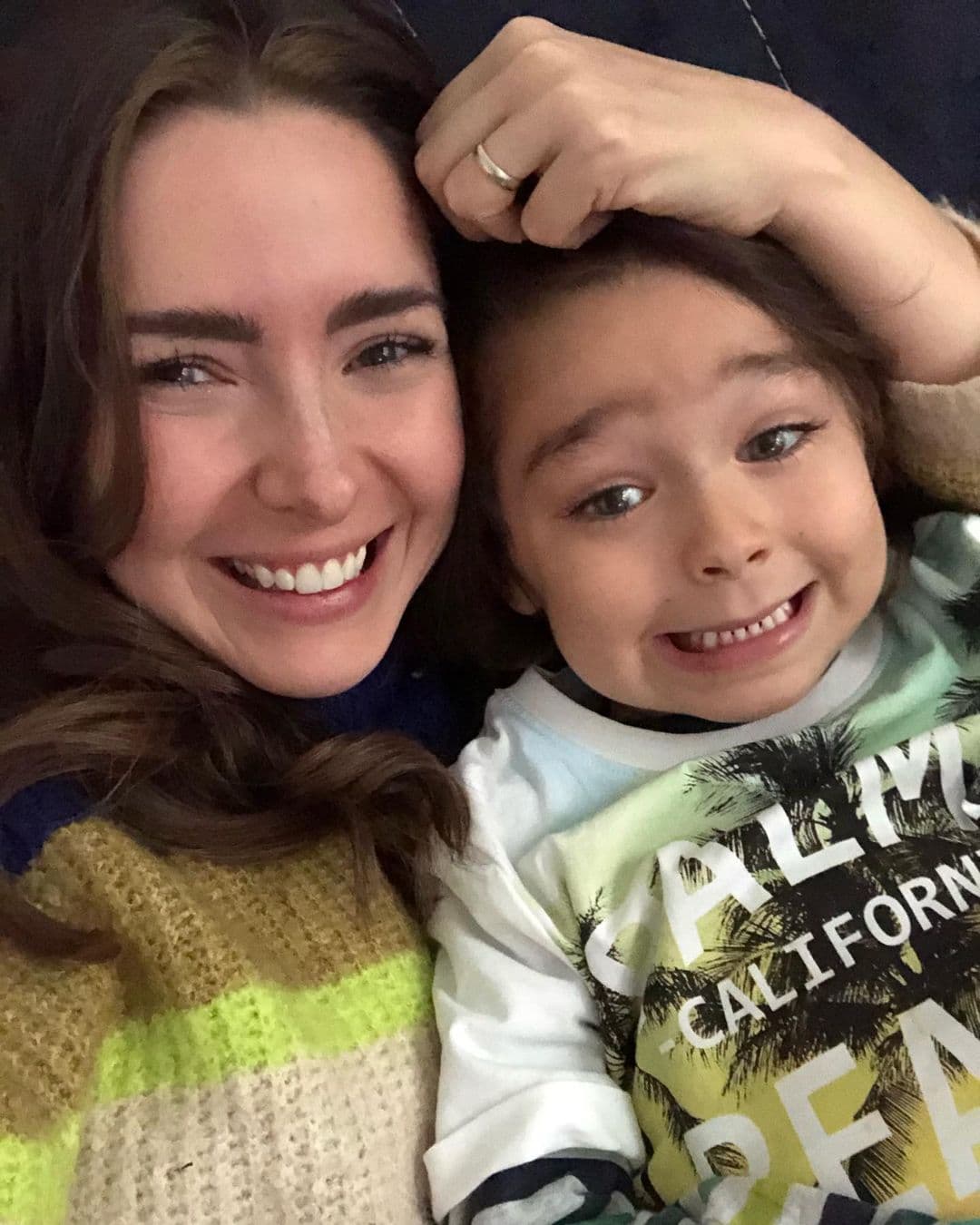 Desde hace cuatro años, Ariadne Díaz celebra el 10 de mayo no solo junto a su mamá, sino también con su pequeño Diego, quien afirma es la luz de su vida.
