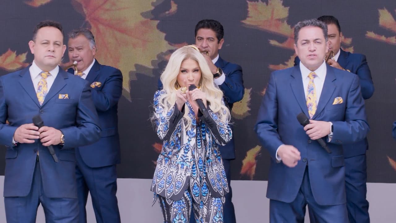 La fiesta contó con la mejor de las voces: Yuri a dueto con La Sonora Santanera interpretando el tema 'Mi fortuna es amarte'.