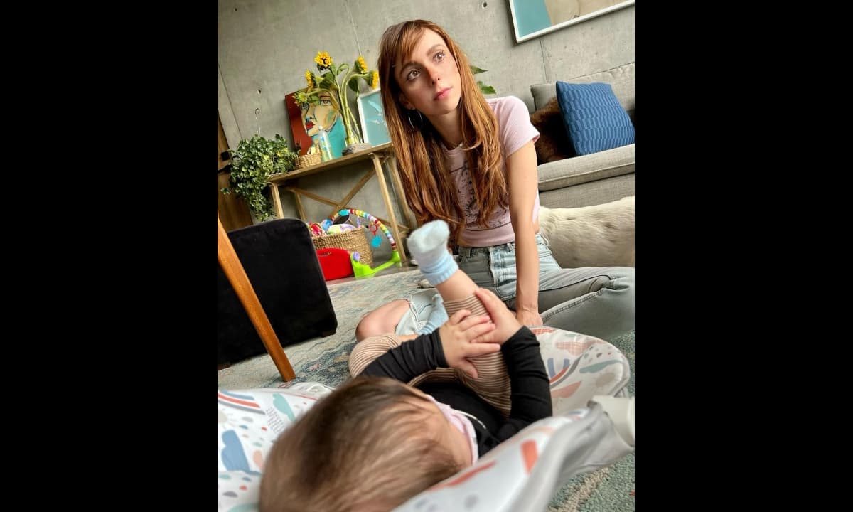 Emilia se ha vuelto una celebridad en redes sociales