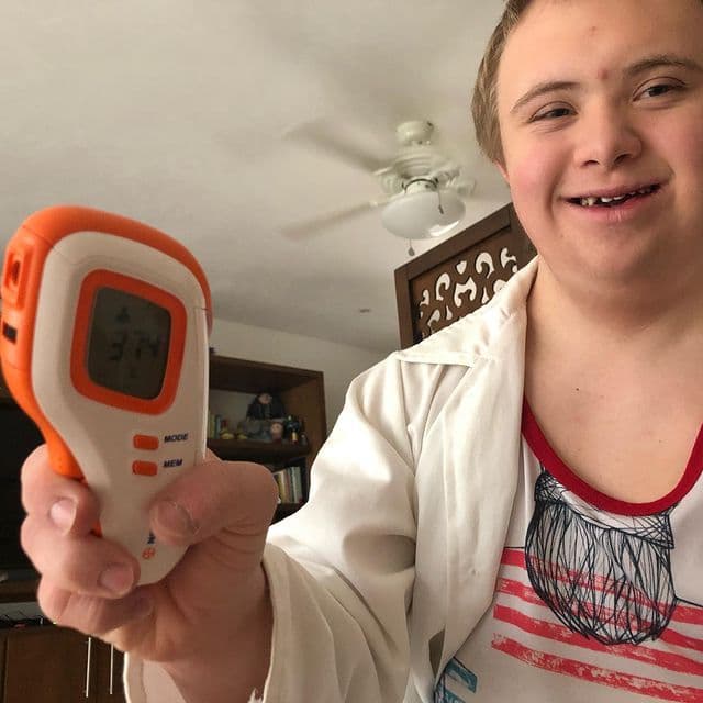 Durante una de sus recientes participaciones en un programa matutino, Luciano habló de sus sueños y metas en la vida y hasta dio un pequeño adelanto de lo que quiere de regalo de cumpleaños.