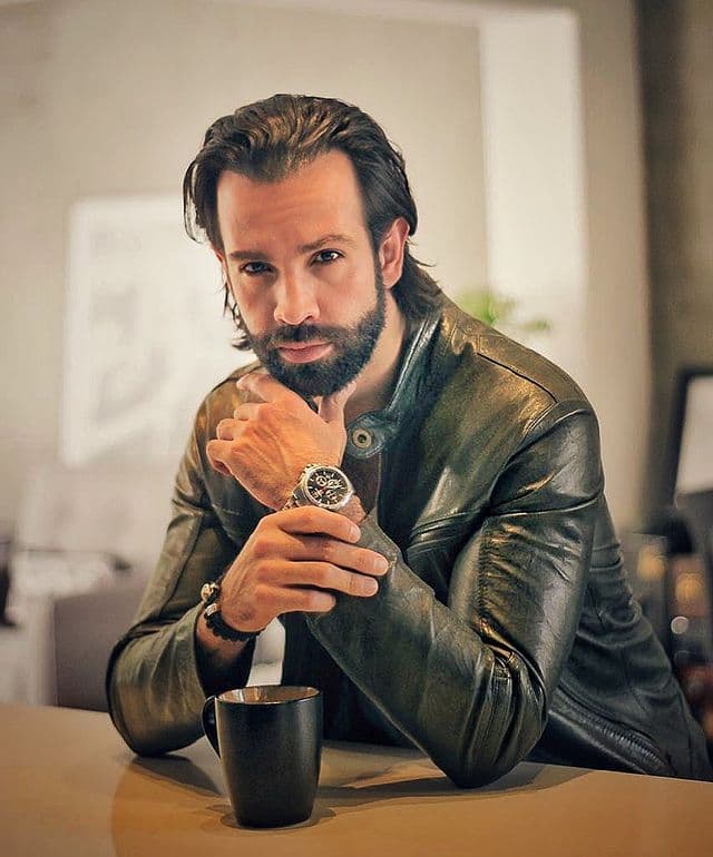 Diego de Erice está de luto y, destrozado, se despide