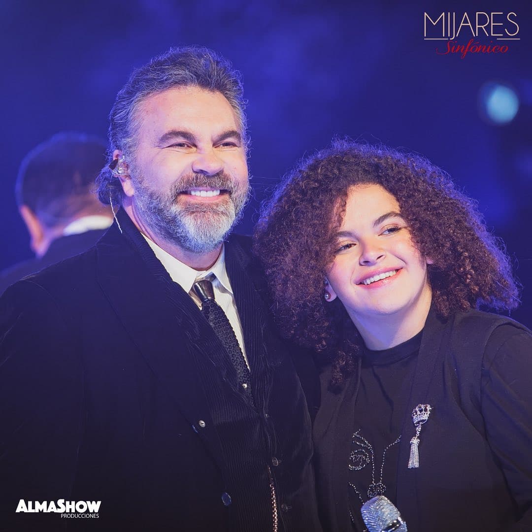 Lucerito Mijares interrumpe entrevista de su papá y protagonizan pelea por su debut como cantante