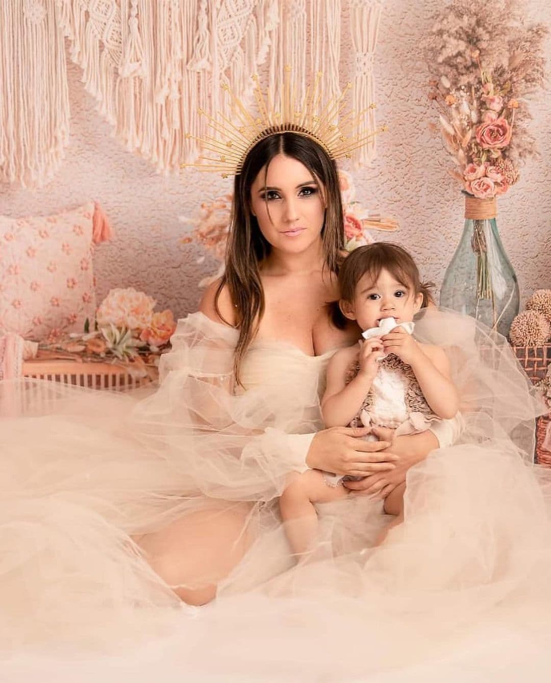 Paula apareció luciendo como una verdadera 'Rebelde'.