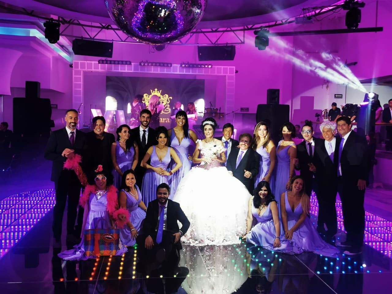 La festejada celebró a lo grande con amigos más cercanos.