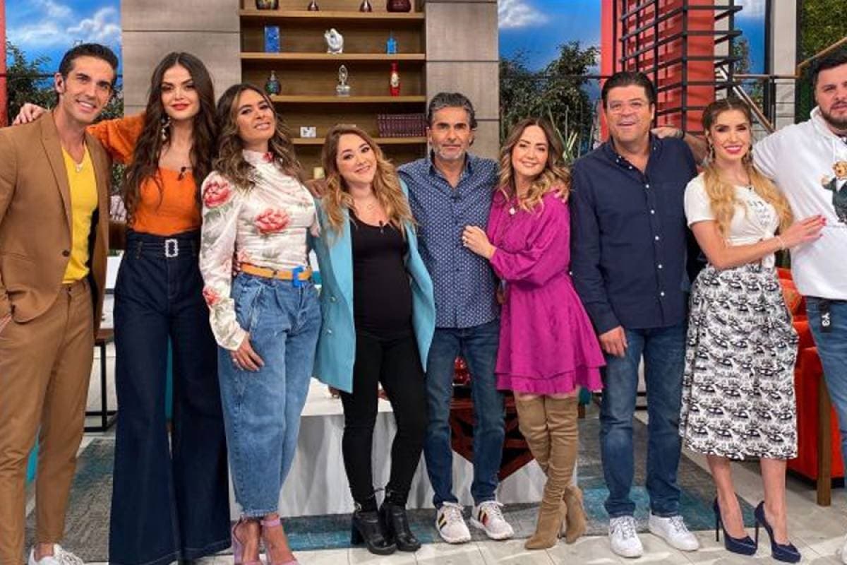Exintegrante de Hoy muestra por primera vez la carita de su bebé
