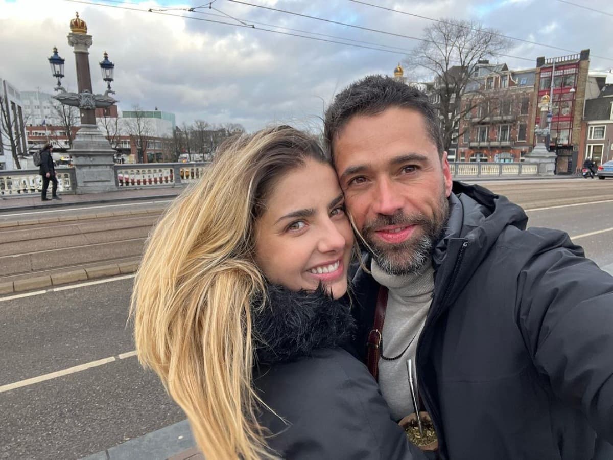 El actor compartió fotos inéditas junto a la protagonista de telenovelas