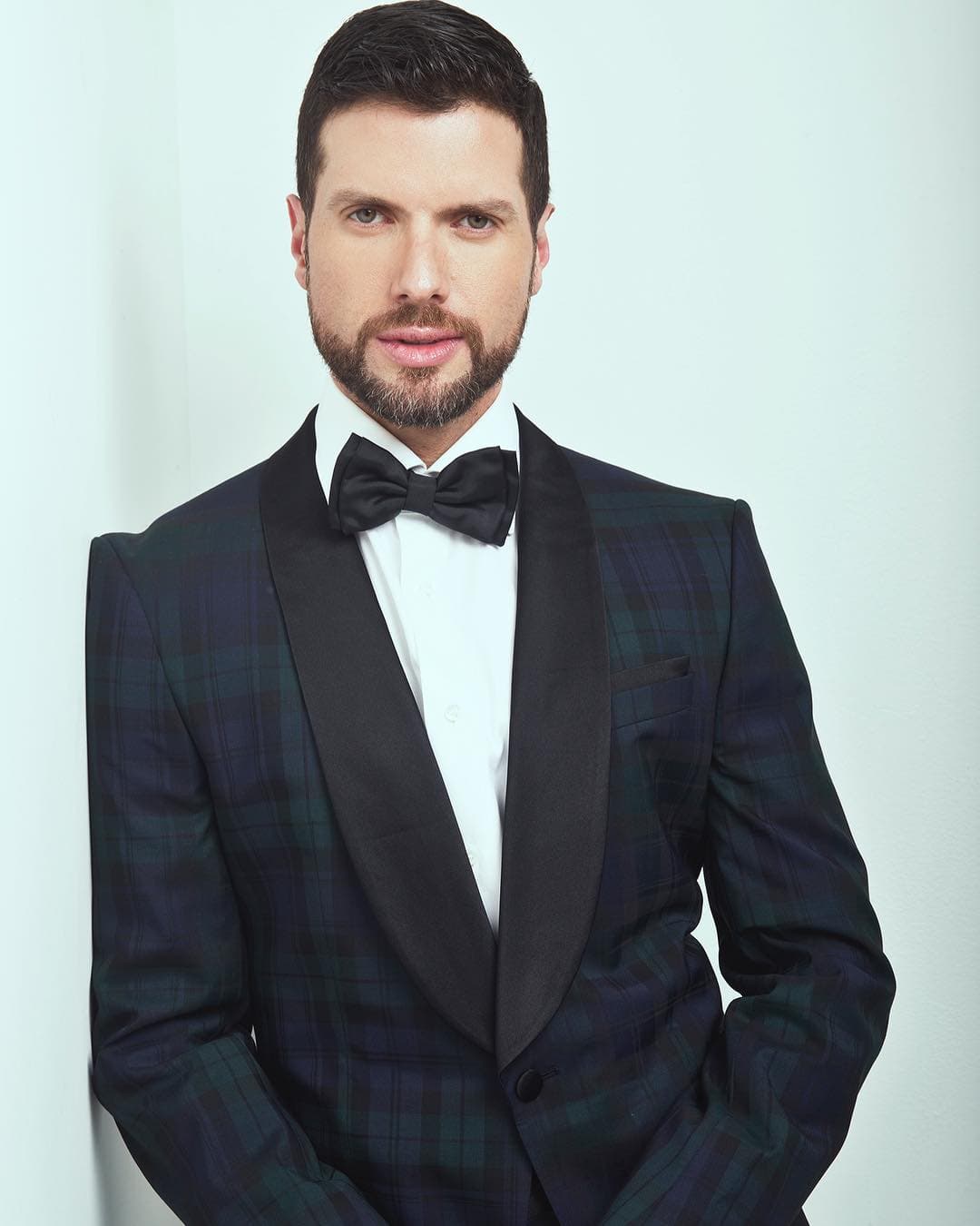Mauricio Martínez denuncia a productor musical de abuso