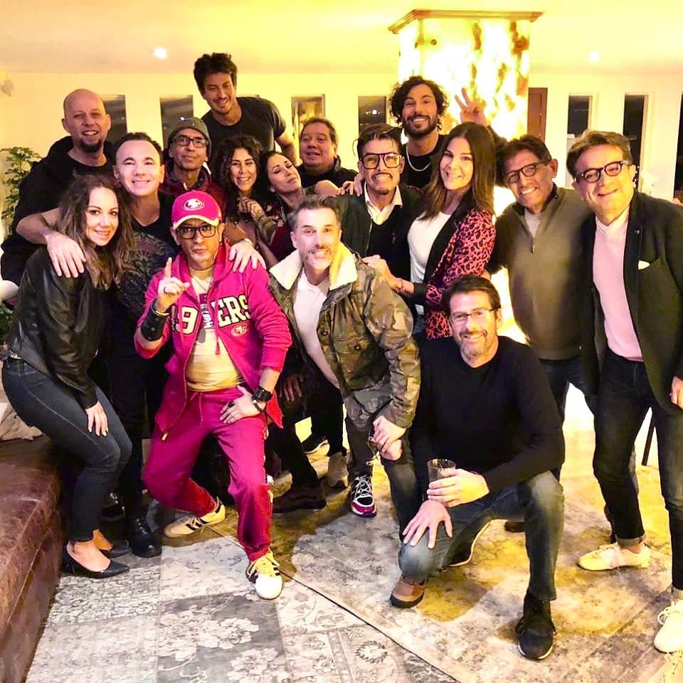 Tras someterse a un nuevo tratamiento para erradicar por completo el Linfoma de Hodgkin, un tipo de cáncer en el sistema linfático, y luego de ser dado de alta por los médicos, Memo del Bosque organizó su primera reunión con el objetivo de convivir con sus amigos más cercanos.