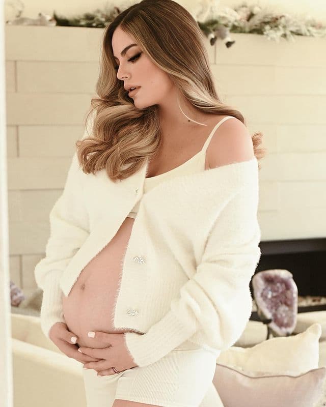 Ximena Navarrete habla por primera vez de su parto y da detalles de su cesárea
