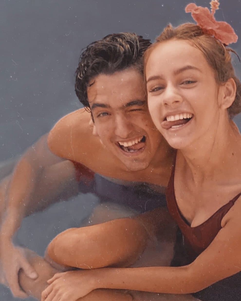 Hijo de Mayrín Villanueva reacciona a la foto en bikini de su novia: ‘Qué guapa estás’