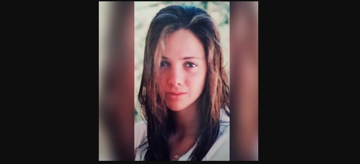 Los fieles admiradores de Adela Noriega creyeron que se trataba de la actriz por el gran parecido físico que gurdan las hermanas, a tal grado que la confundieron y la felicitaron por dejarse ver luego de su retiro de las telenovelas.