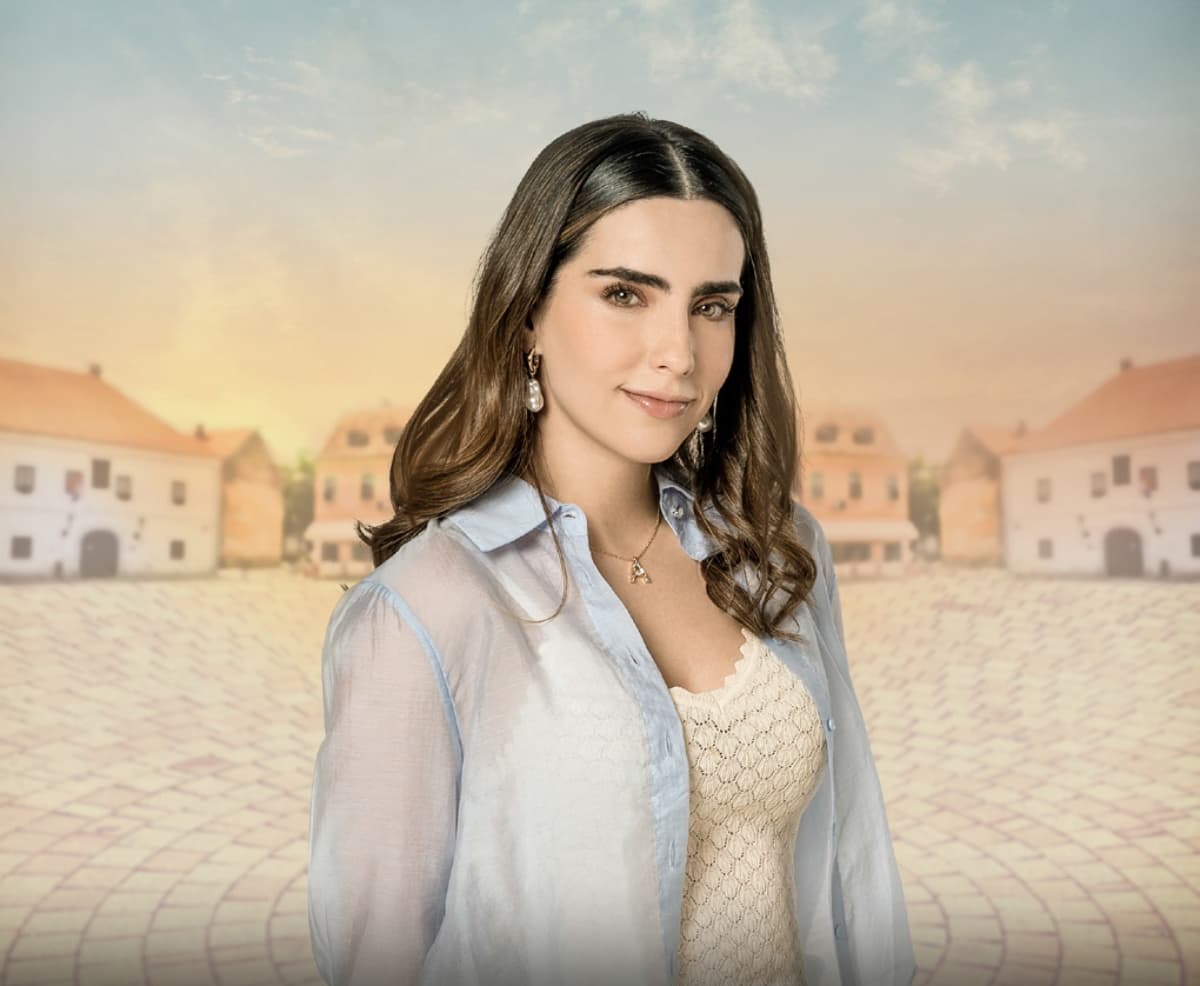 ¿Fernanda Urdapilleta presume anillo de compromiso? Revela si se casará con famoso actor