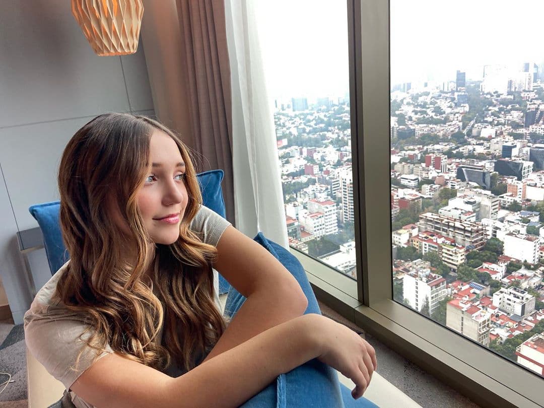 Nina Rubín, hija de Andrea Legarreta, da detalles sobre su primer beso con Alessio Valentini