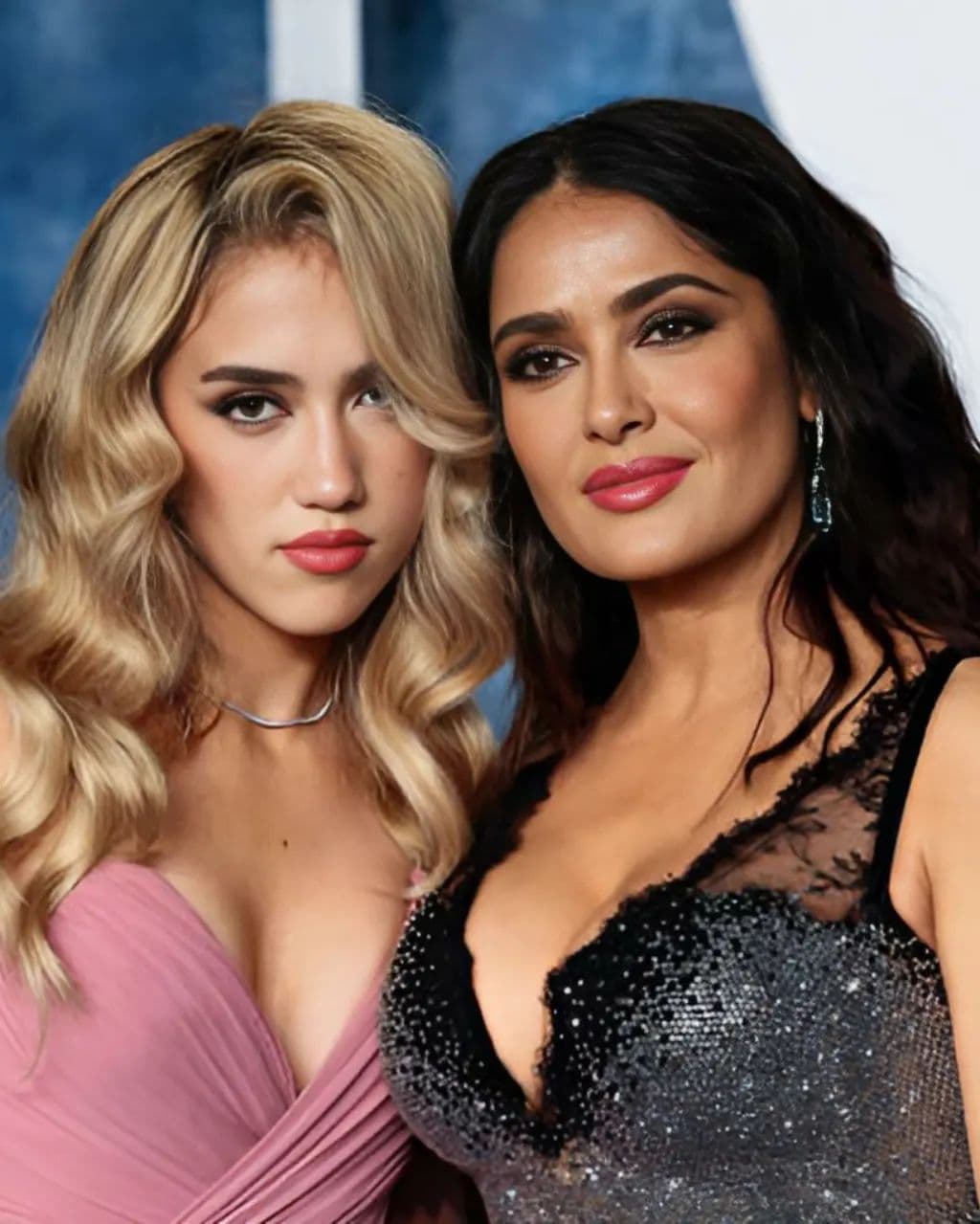 Valentina Pinault, hija de Salma Hayek, roba miradas en evento junto a su hermanastro