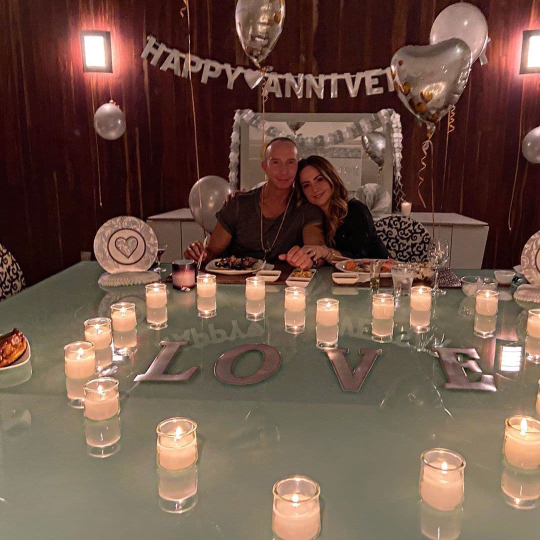 Andrea Legarreta detalló que festejaron con una cena romántica