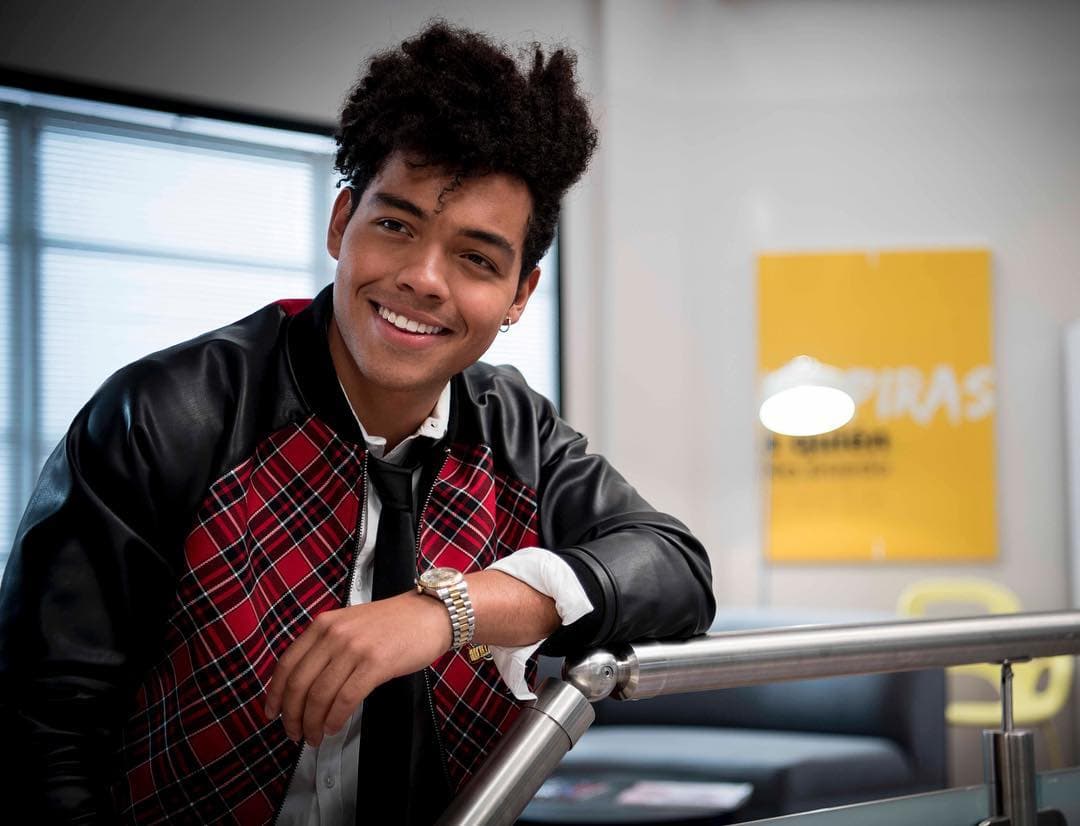 ¿Cuál es tu deporte favorito? Básquet, fut, box y gym.