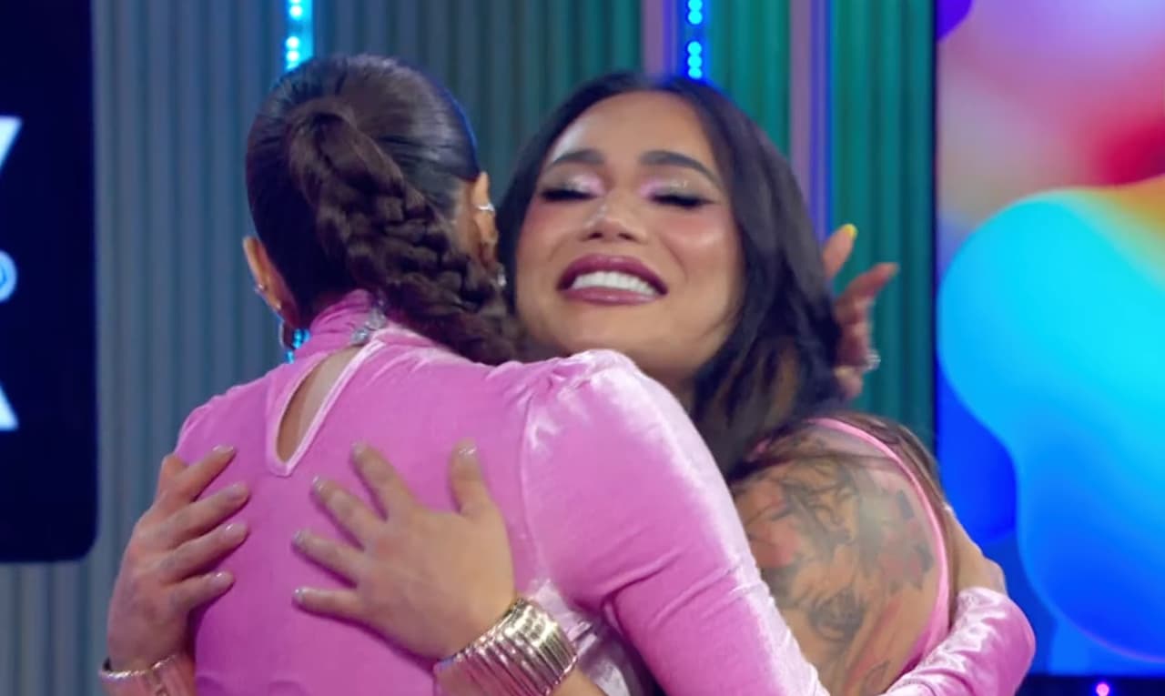 Galilea Montijo y Karina Torres.