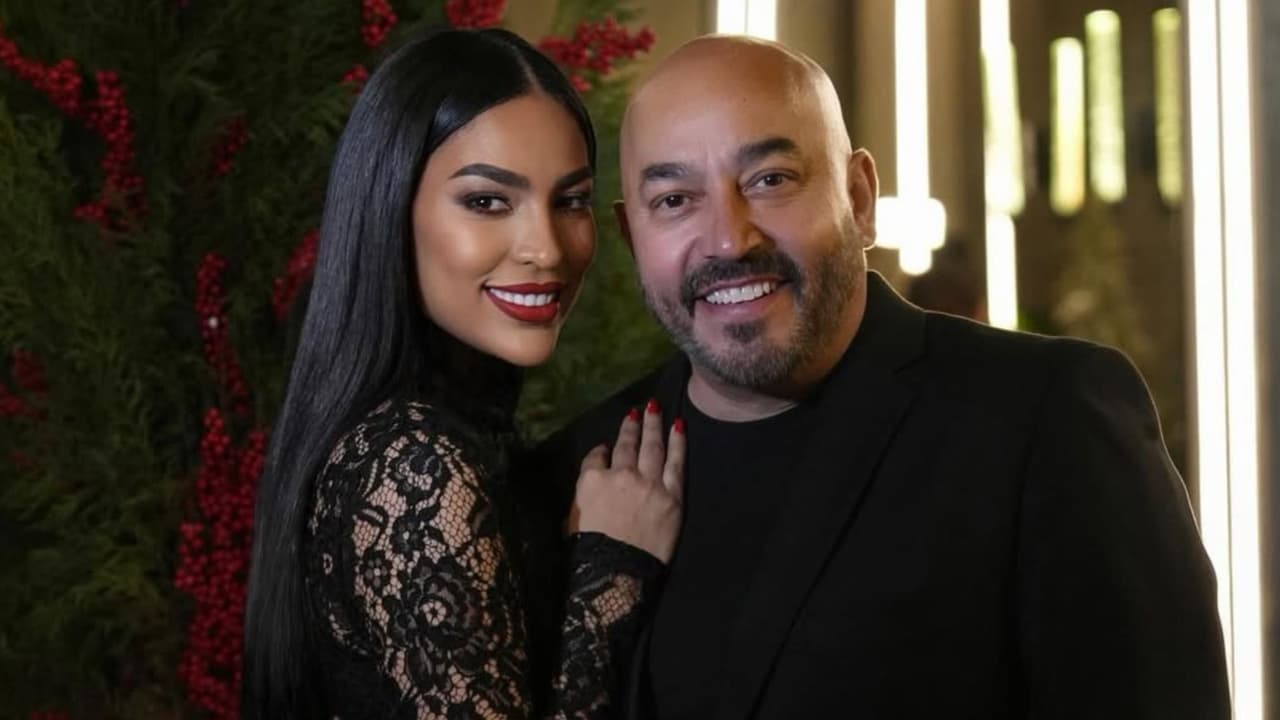 Novia de Lupillo Rivera dedica emotivo mensaje de cumpleaños al cantante, ¿quién es Taina Pimentel?