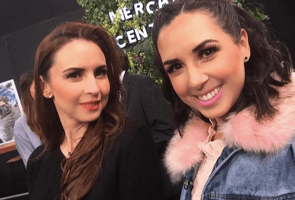 Al ser la hermana mayor, Andrea comenzó su carrera en la actuación en la telenovela 'Un rostro en mi pasado' en el papel de 'Mariela Vidal' en 1989. Curiosamente, Fátima también debutaría como actriz casi una década después.