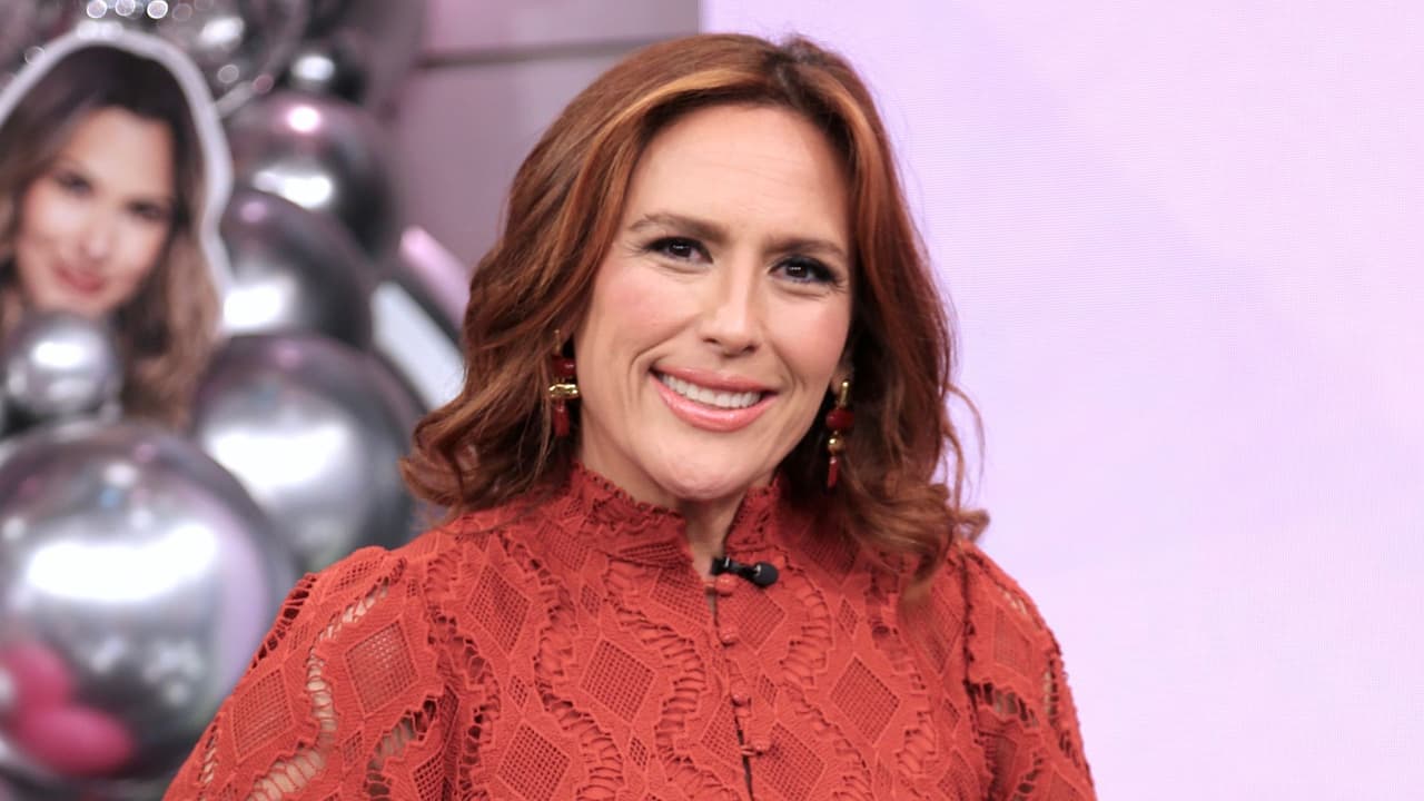 Angélica Vale presume orgullosa su radical cambio de look y se sincera sobre su separación: "Disfrutando mucho de mí"