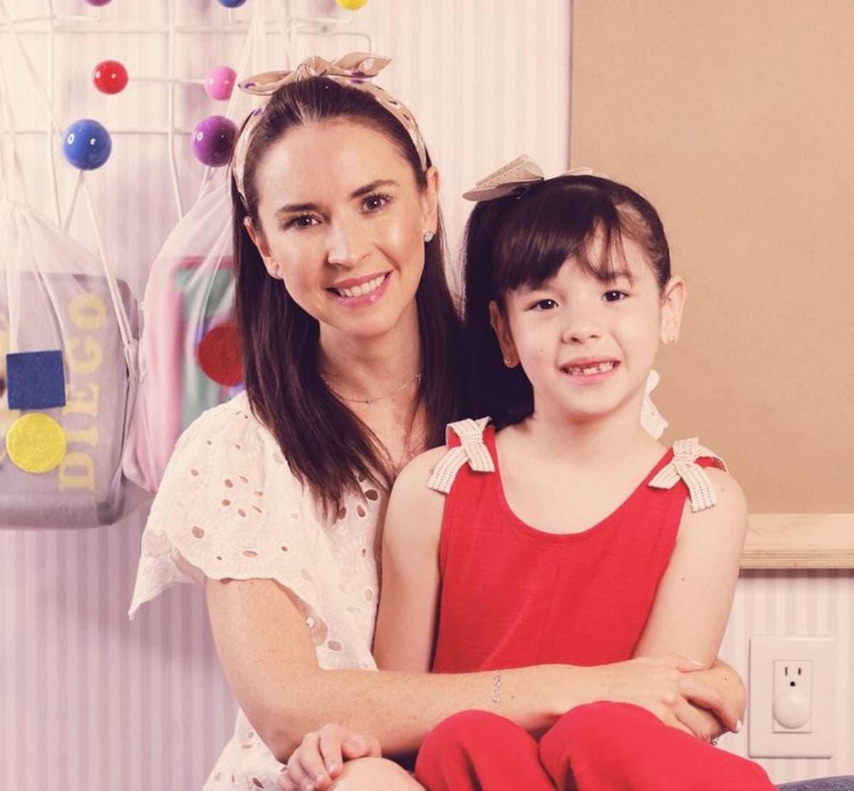 Andrea Torre, ‘La Nena’ de Una familia de Diez, celebra cumpleaños de su hija con tremendas fiestas