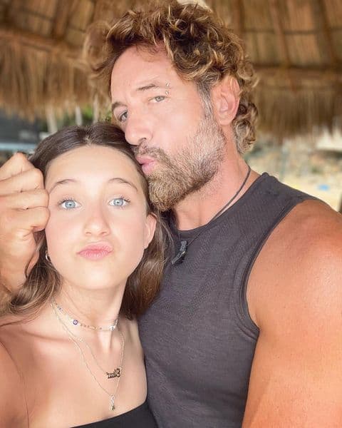 El actor no pudo ocultar los sentimientos encontrados de ver pasar tan rápido el tiempo.